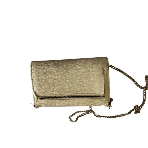 Cream colored clutch with gold chain and detail decent condition VERSaTiLe! - Picture 3 of 3